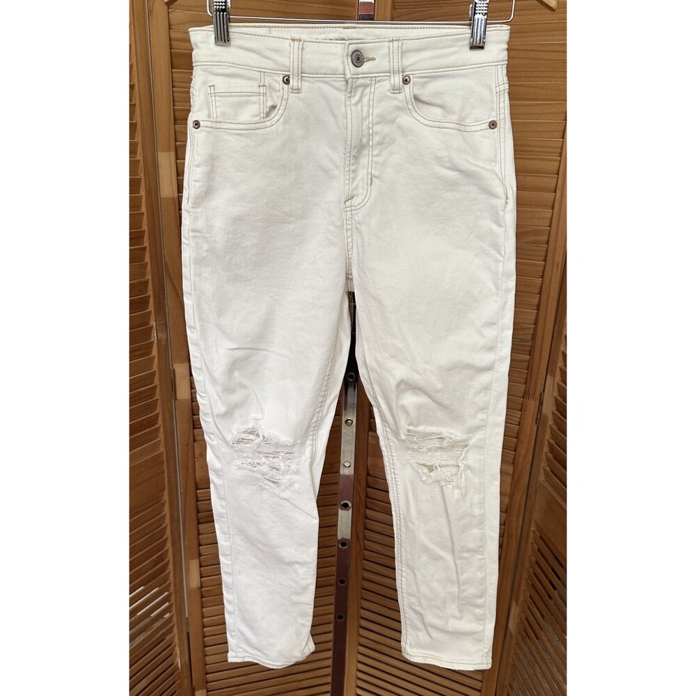 American Eagle Women's White Distressed Ripped Mom Ankle Jeans Size 2 Short